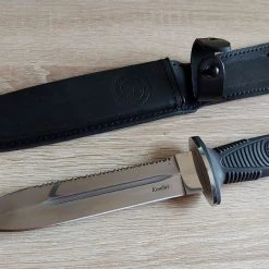 Cheapest ⭐ Kizlyar Kombat s ⌛