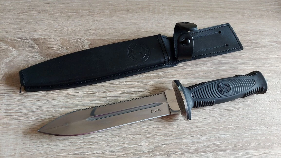 Cheapest ⭐ Kizlyar Kombat s ⌛